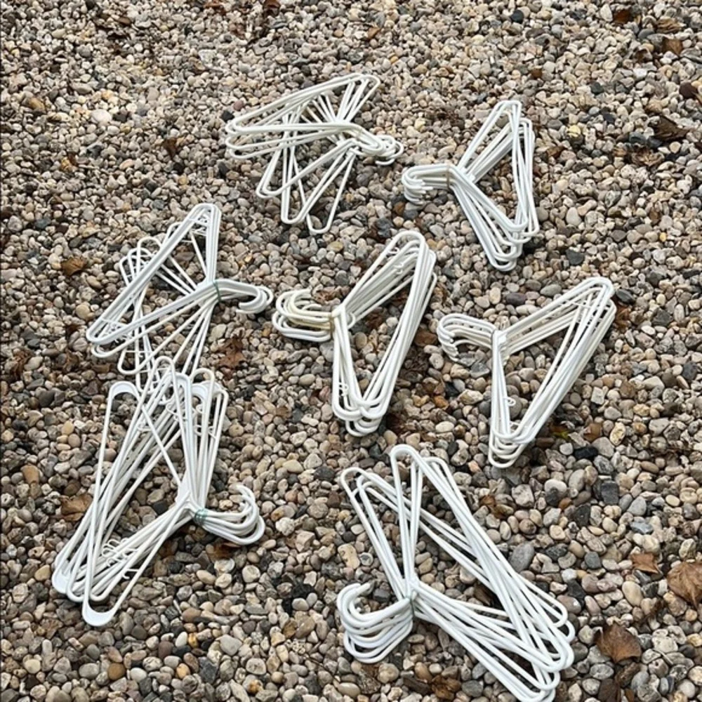 Set of 10 hangers